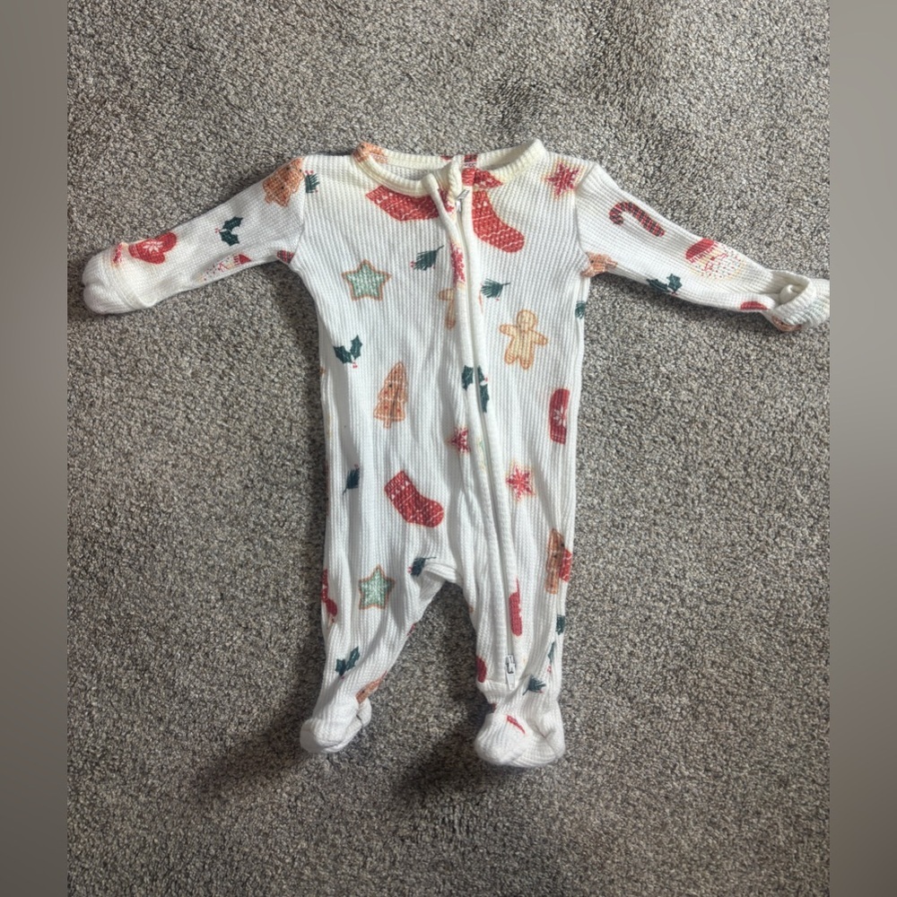 Angel Dear Bamboo Blend Cookies Print Newborn Sleeper Pajamas organic Cotton